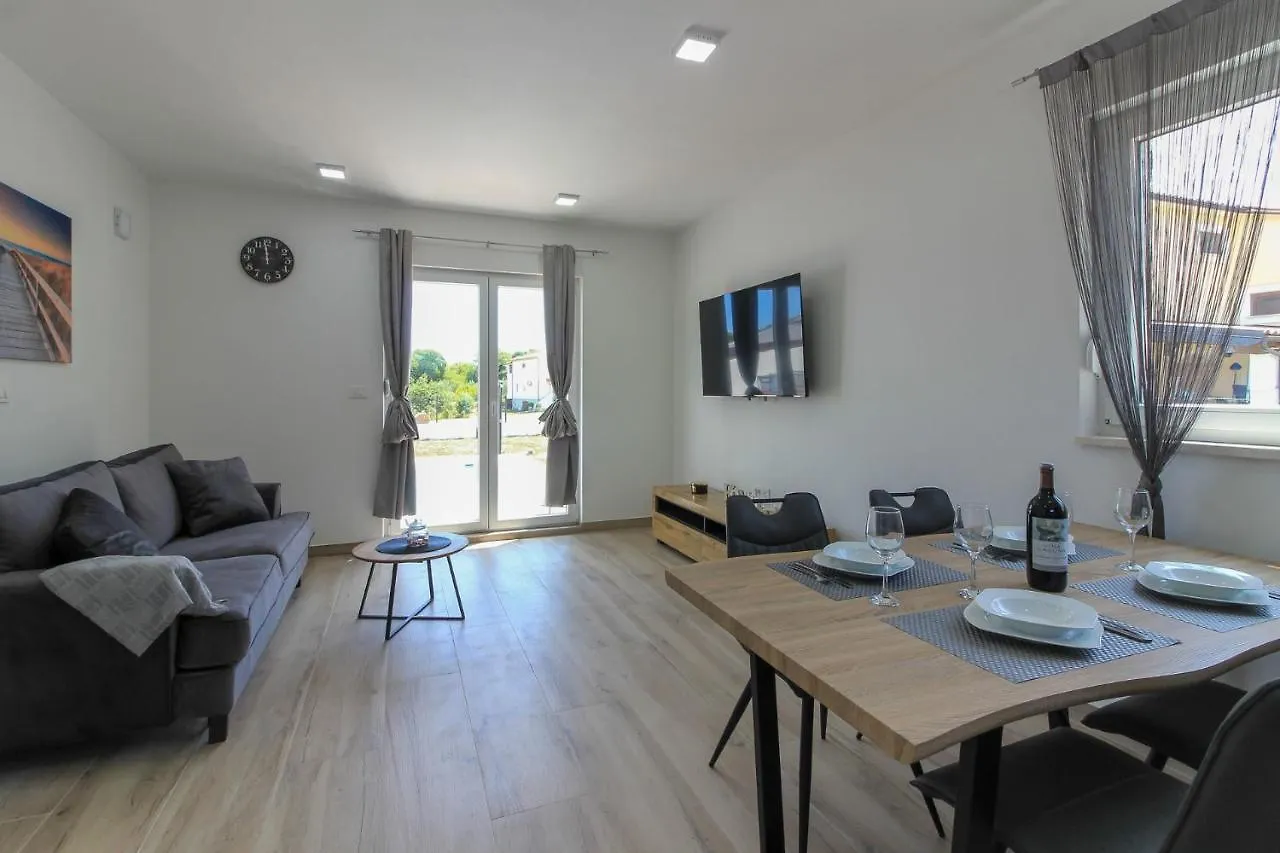 New Modern Villa Relax With Private Pool Near The Town And Beach By Wiibuk Sisan